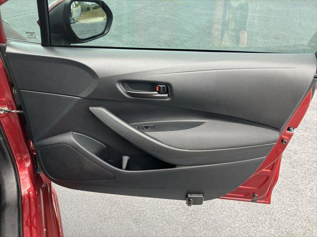 Certified 2022 Toyota Corolla LE FWD image 29