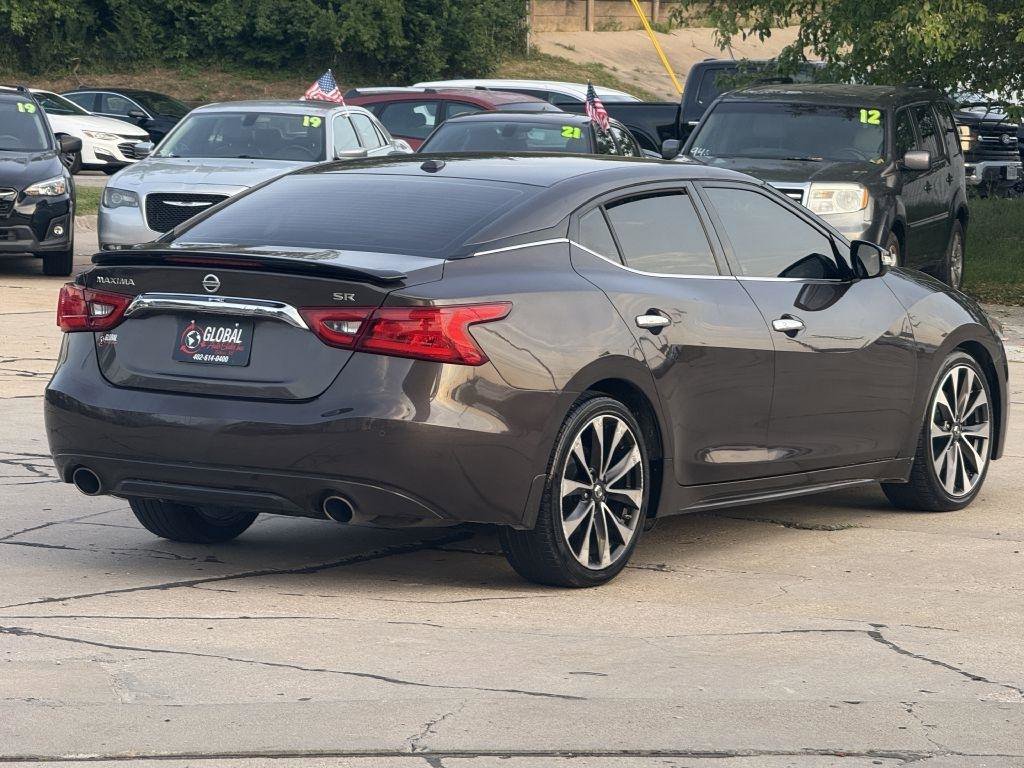 Used 2016 Nissan Maxima SR FWD image 7