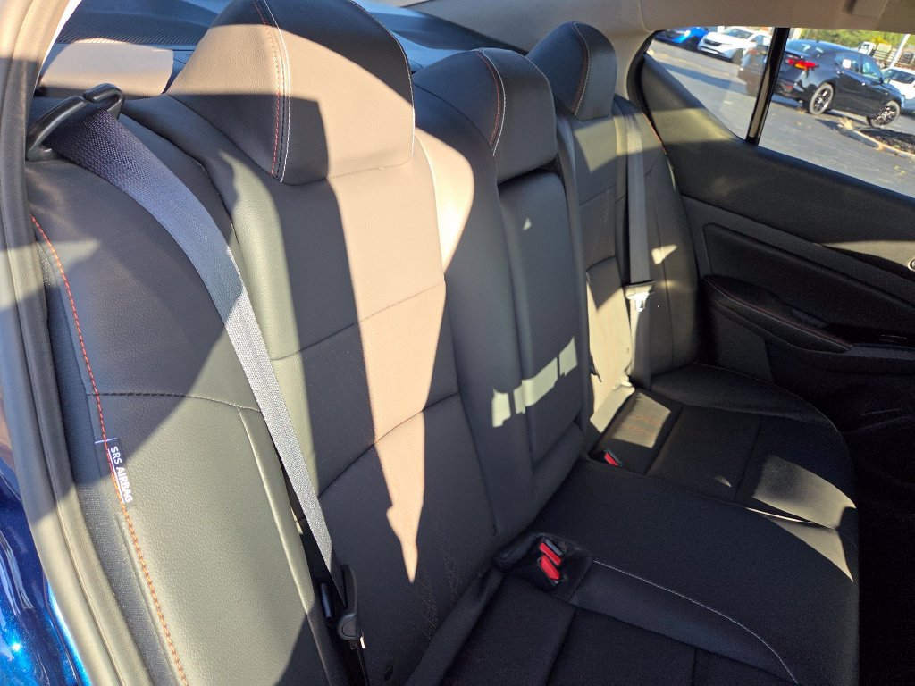 Certified 2024 Nissan Altima 2.0 SR FWD image 28