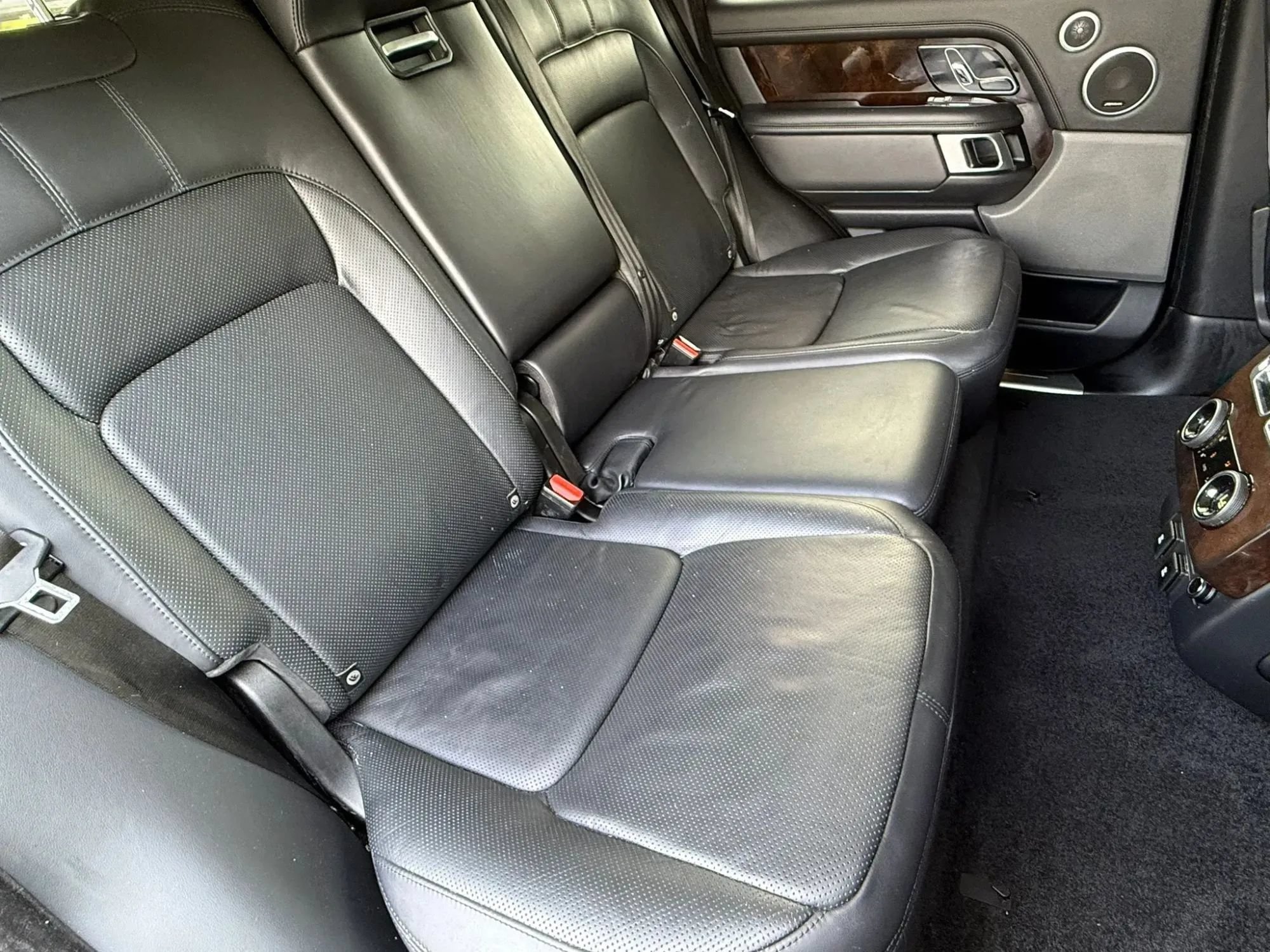 Used 2020 Land Rover Range Rover HSE AWD/4WD image 23