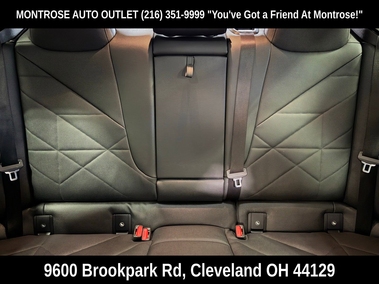 Used 2022 BMW iX xDrive50 w/ Convenience Package image 31