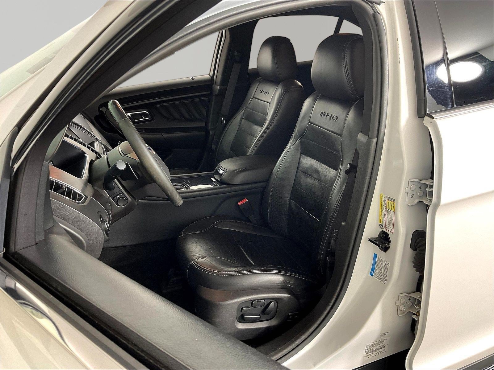Used 2014 Ford Taurus SHO w/ Equipment Group 401A AWD/4WD image 21