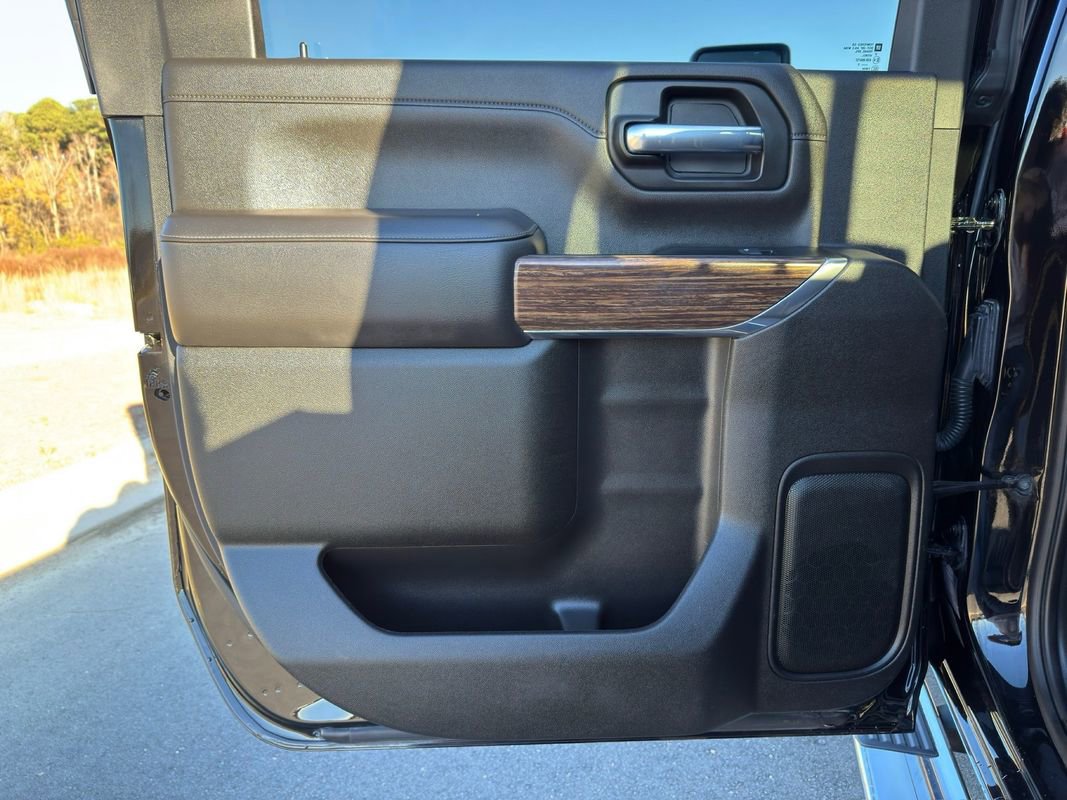 Used 2022 Chevrolet Silverado 2500 High Country image 23