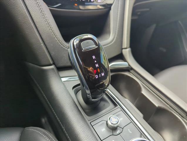 Used 2023 Cadillac XT6 Luxury image 7