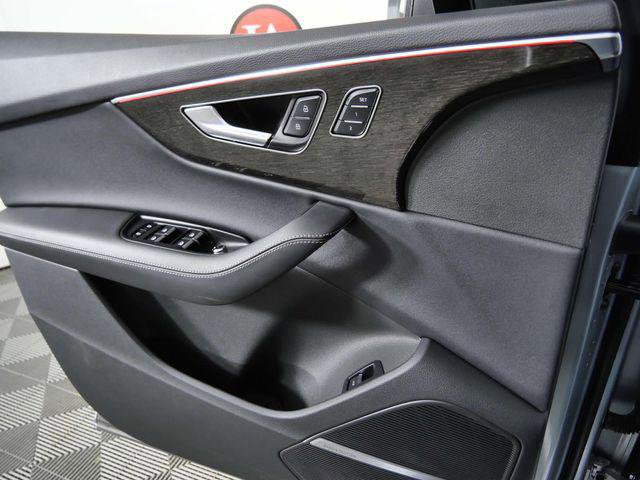 Used 2025 Audi Q7 3.0T Premium Plus image 24
