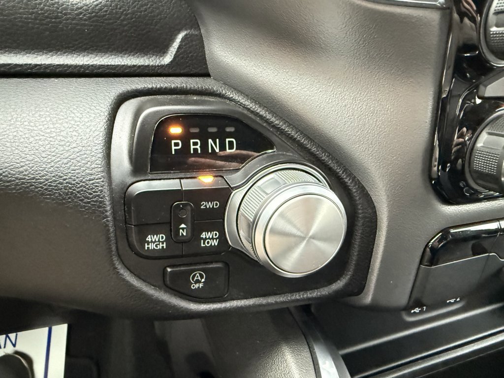 Used 2024 RAM 1500 Laramie image 24