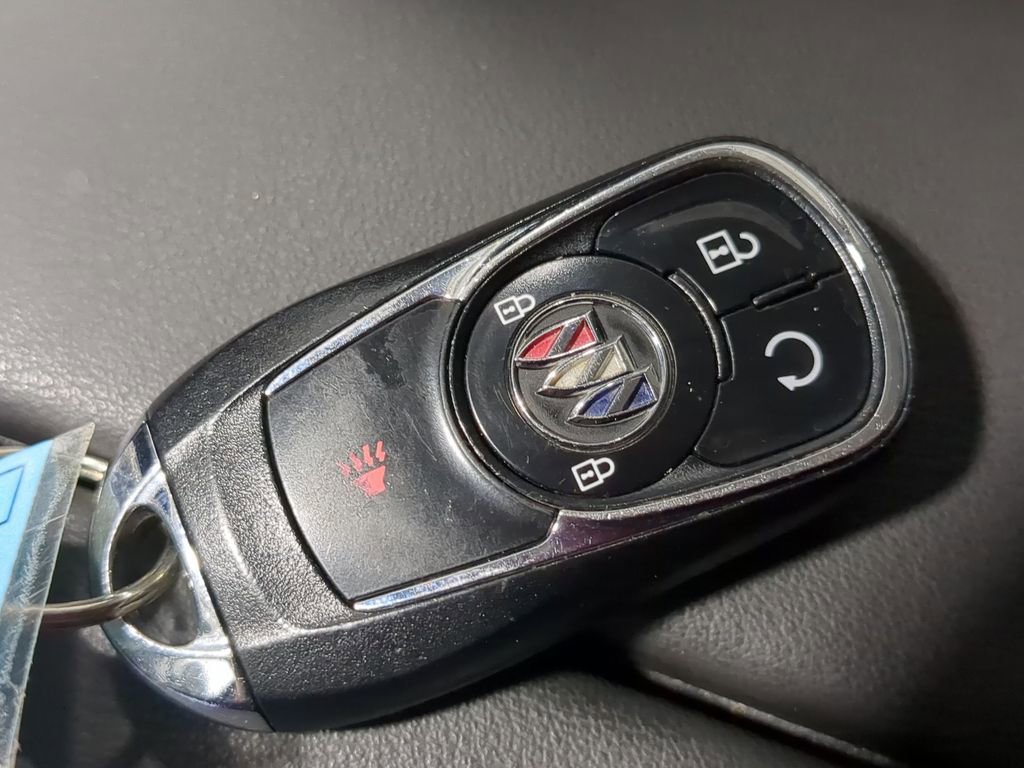 Used 2023 Buick Envision Essence FWD image 38