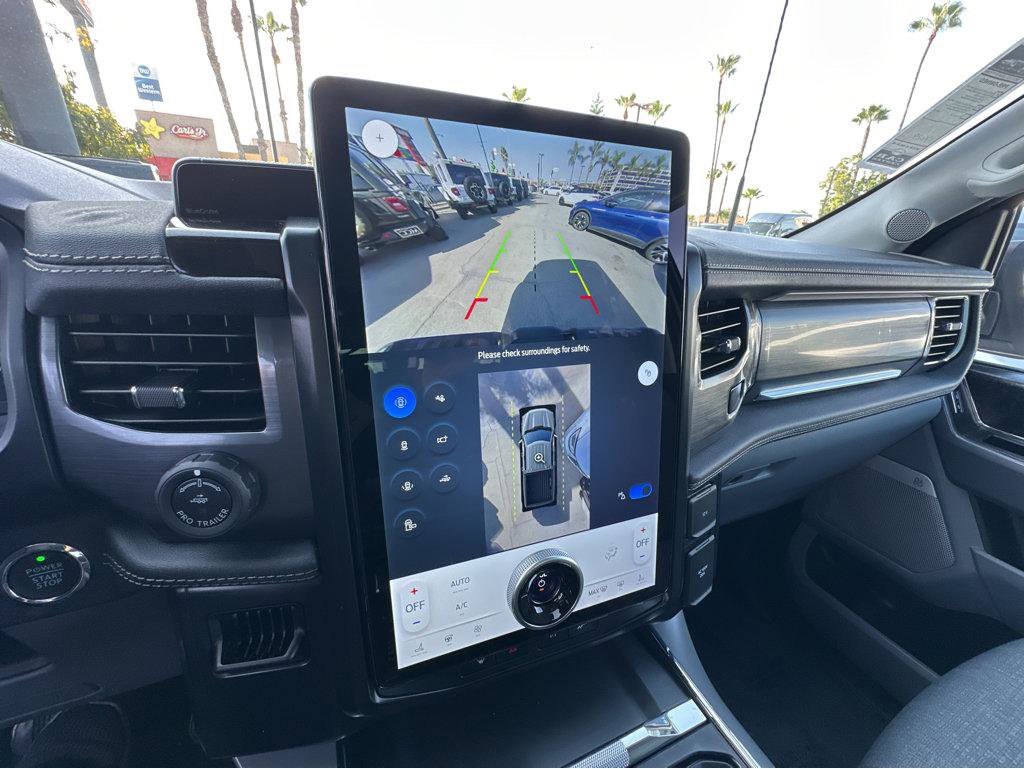 Used 2024 Ford F150 Lightning Flash image 6