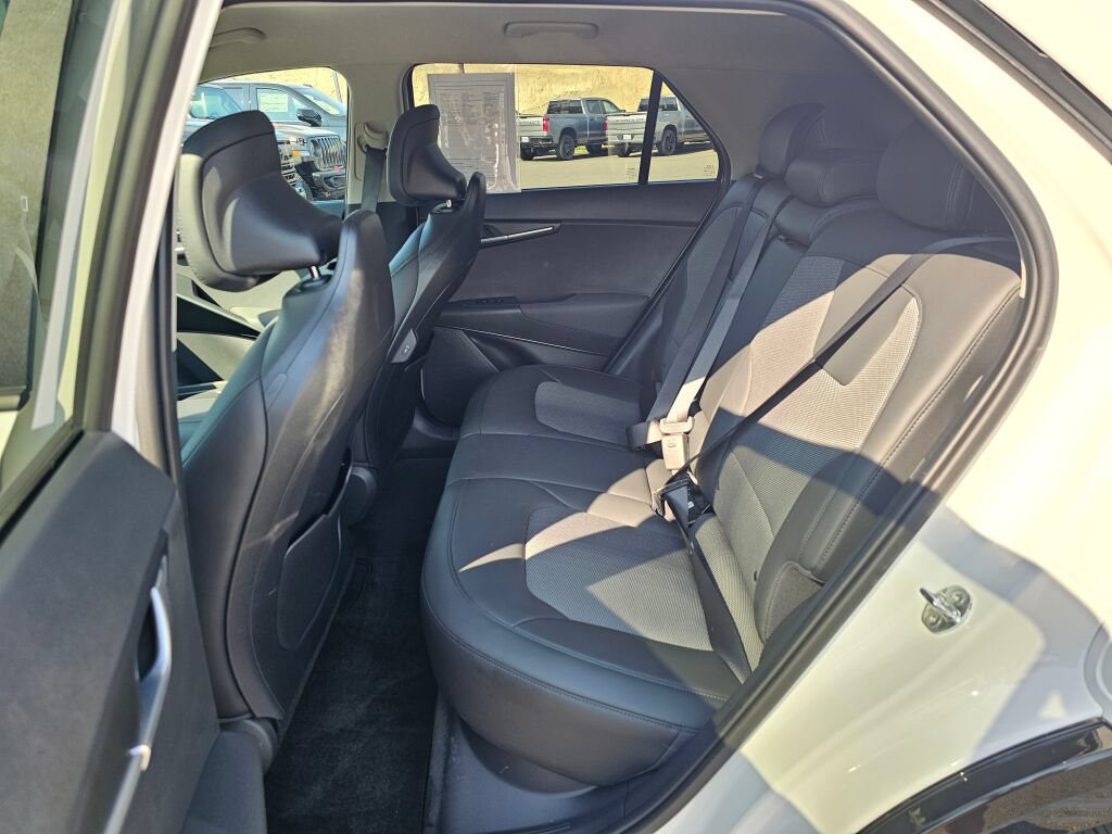 Certified 2024 Kia Niro Wind w/ Wind Preserve Package FWD image 22