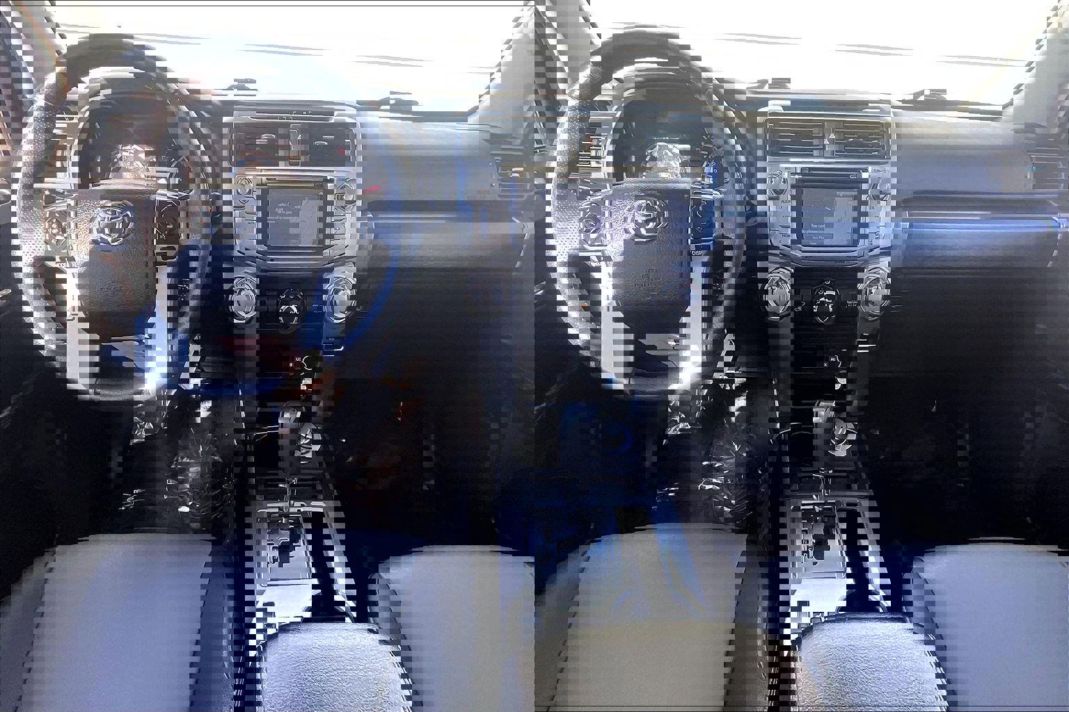 Used 2019 Toyota 4Runner SR5 Premium image 19