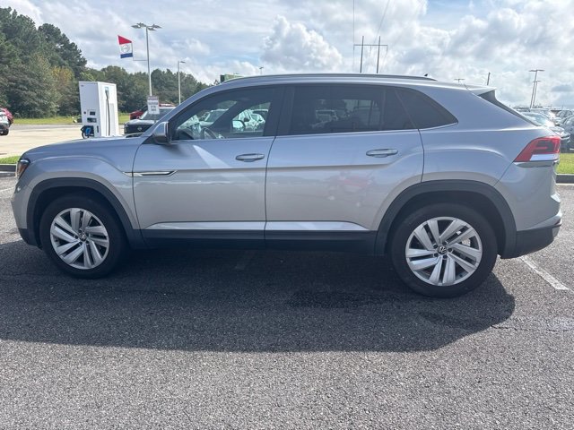 Used 2020 Volkswagen Atlas Cross Sport SE FWD image 5