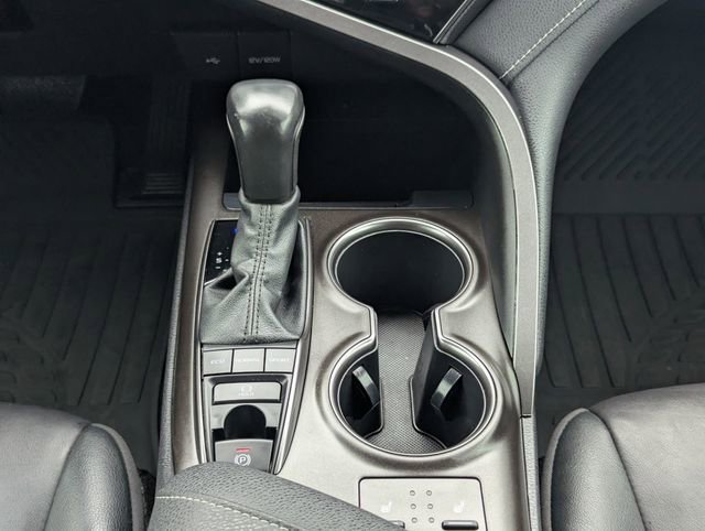 Used 2022 Toyota Camry XSE image 17