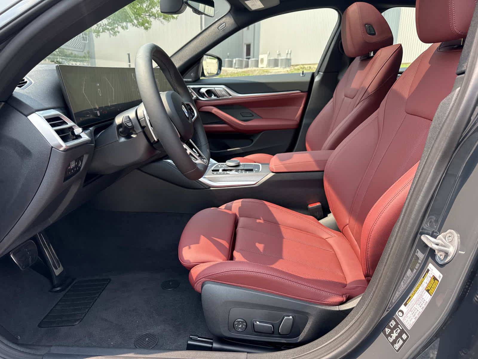 New 2026 BMW 430i xDrive w/ M Sport Package AWD/4WD image 14