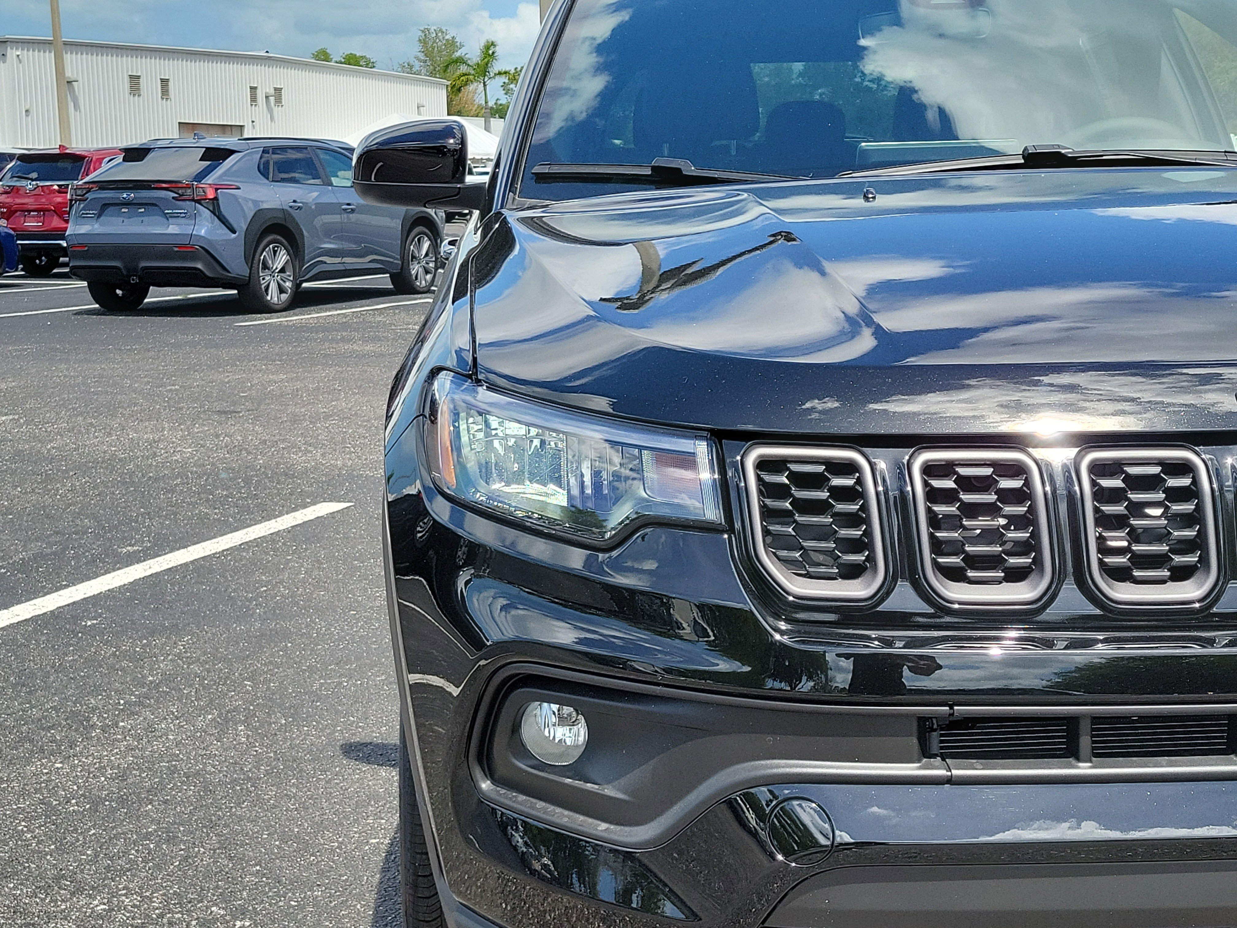 New 2026 Jeep Compass Latitude image 7