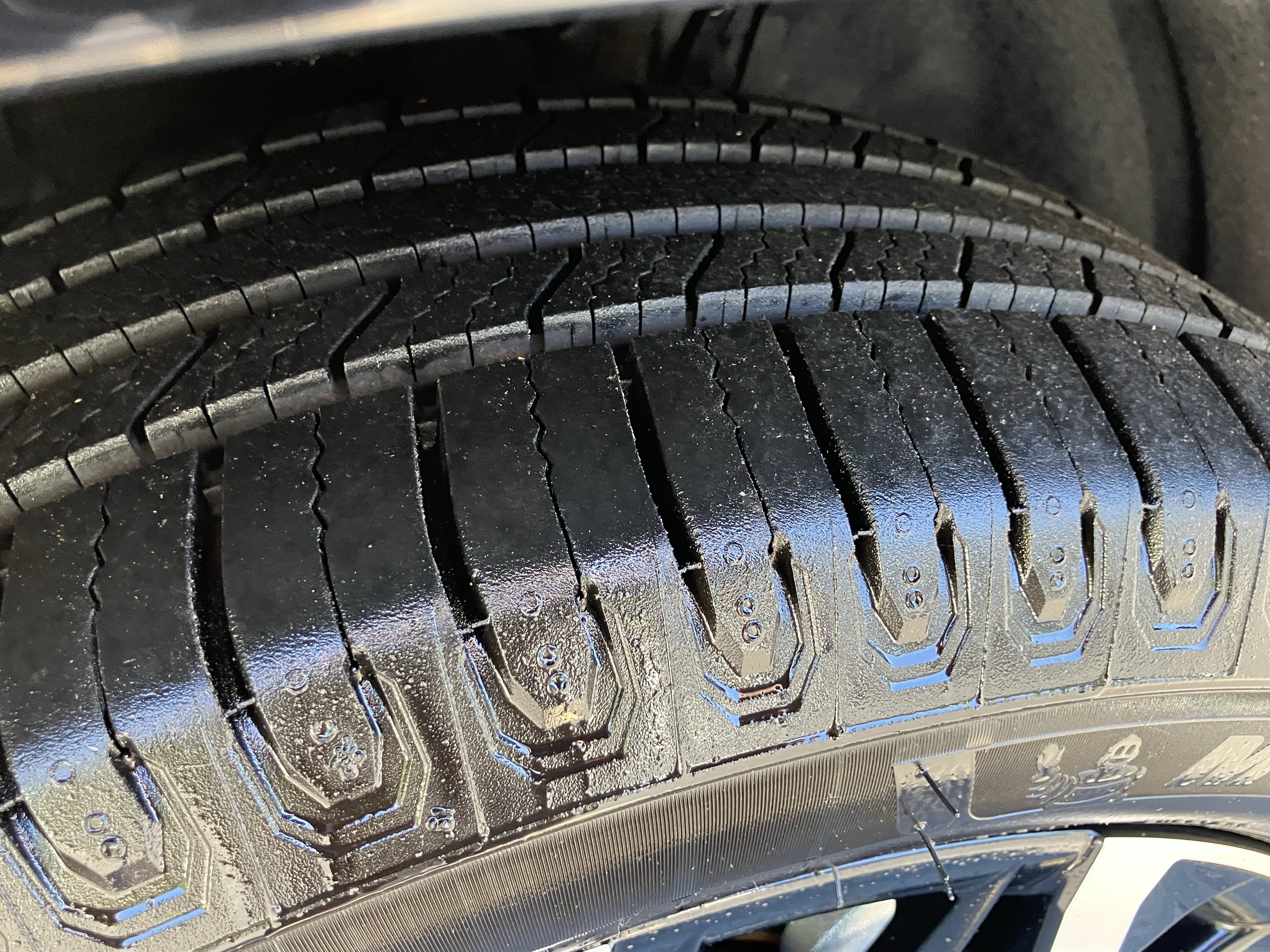 Used 2025 Toyota Crown Signia AWD/4WD image 12