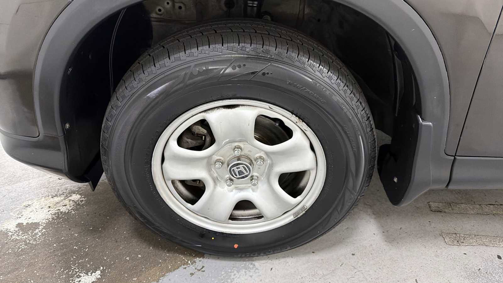 Used 2015 Honda CR-V LX image 10