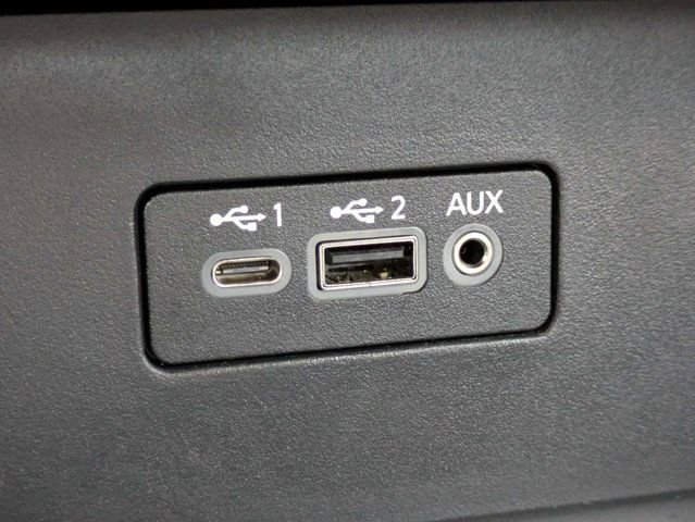Used 2024 Nissan Altima 2.5 SR FWD image 21