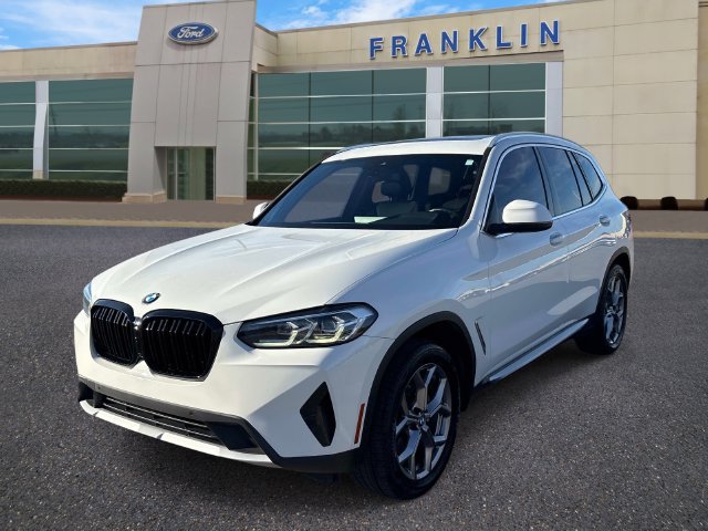 Used 2022 BMW X3 xDrive30i w/ Convenience Package AWD/4WD image 3