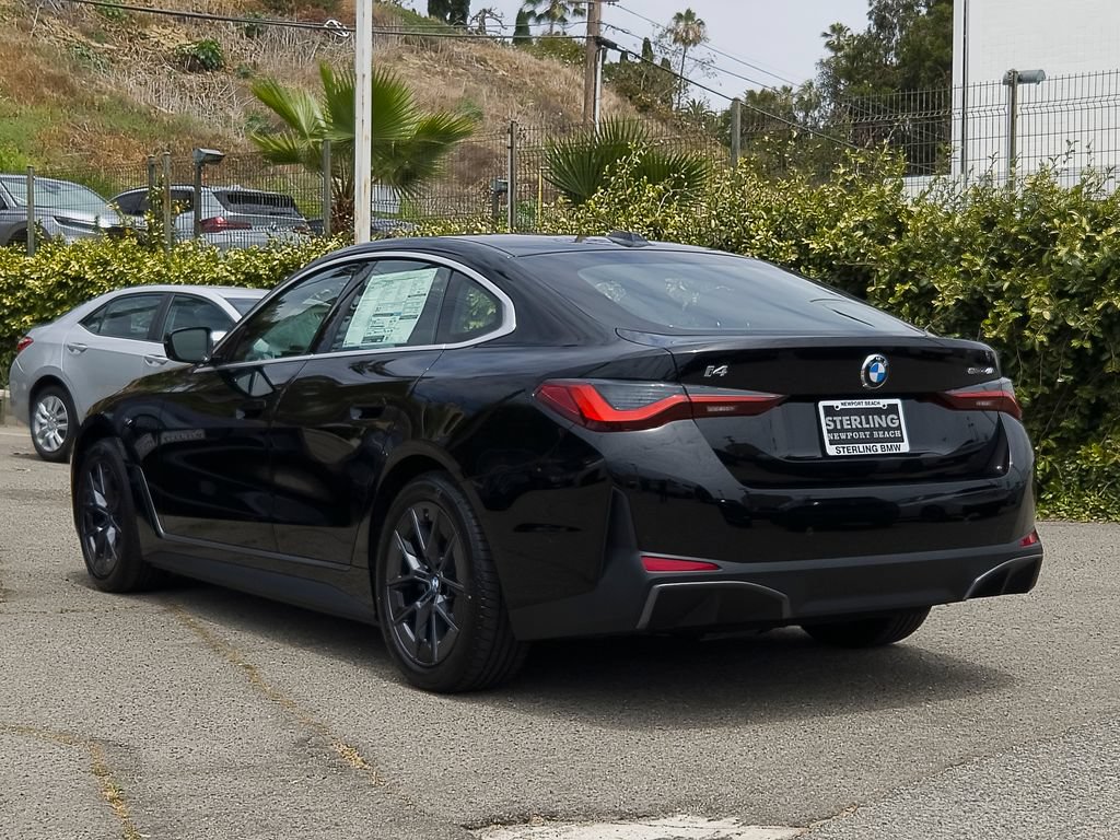 New 2026 BMW i4 eDrive40 w/ Parking Assistance Package RWD image 17