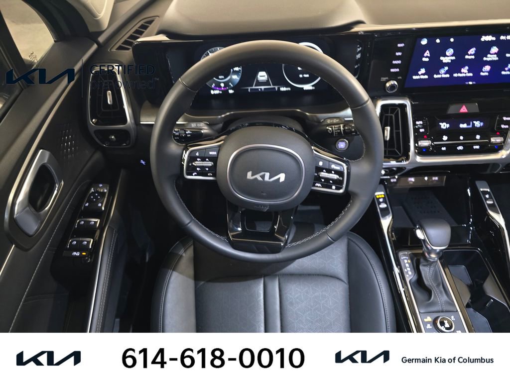 Certified 2023 Kia Sorento SX image 17