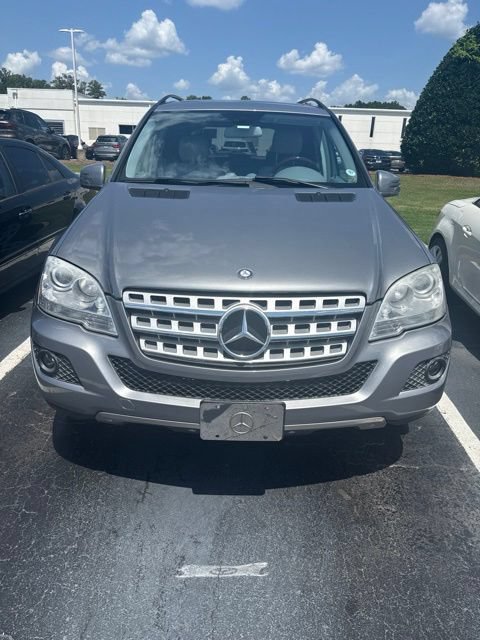 Used 2011 Mercedes-Benz ML 350 2WD image 2