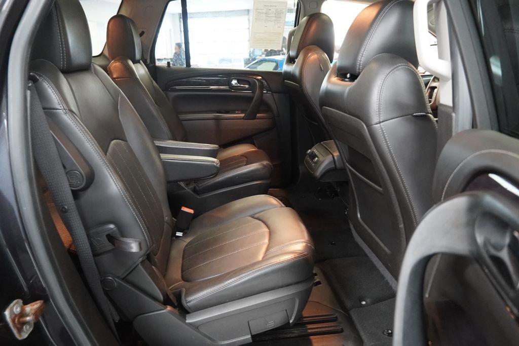 Used 2017 Buick Enclave Leather image 34