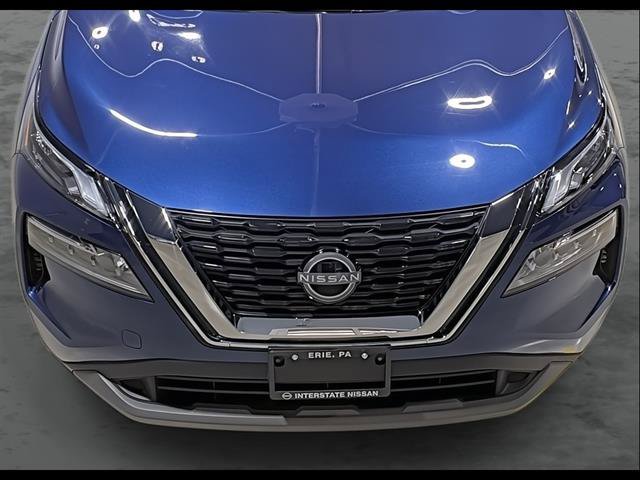 Used 2023 Nissan Rogue SV AWD/4WD image 17