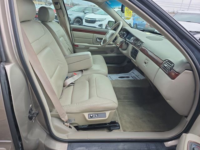 Used 1999 Cadillac De Ville w/ Comfort/Convenience Pkg FWD image 18