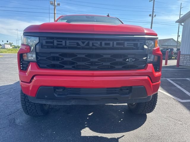 Used 2022 Chevrolet Silverado 1500 Custom w/ LPO, Dark Essentials Package AWD/4WD image 8