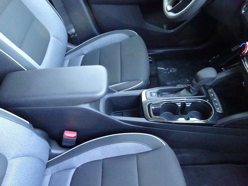 New 2026 Chevrolet TrailBlazer LT w/ Driver Confidence Package FWD image 17