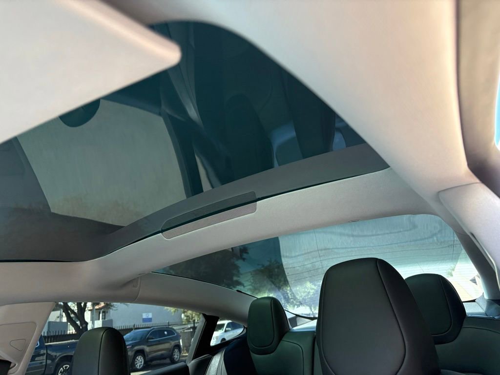 Used 2024 Tesla Model 3 Long Range image 9