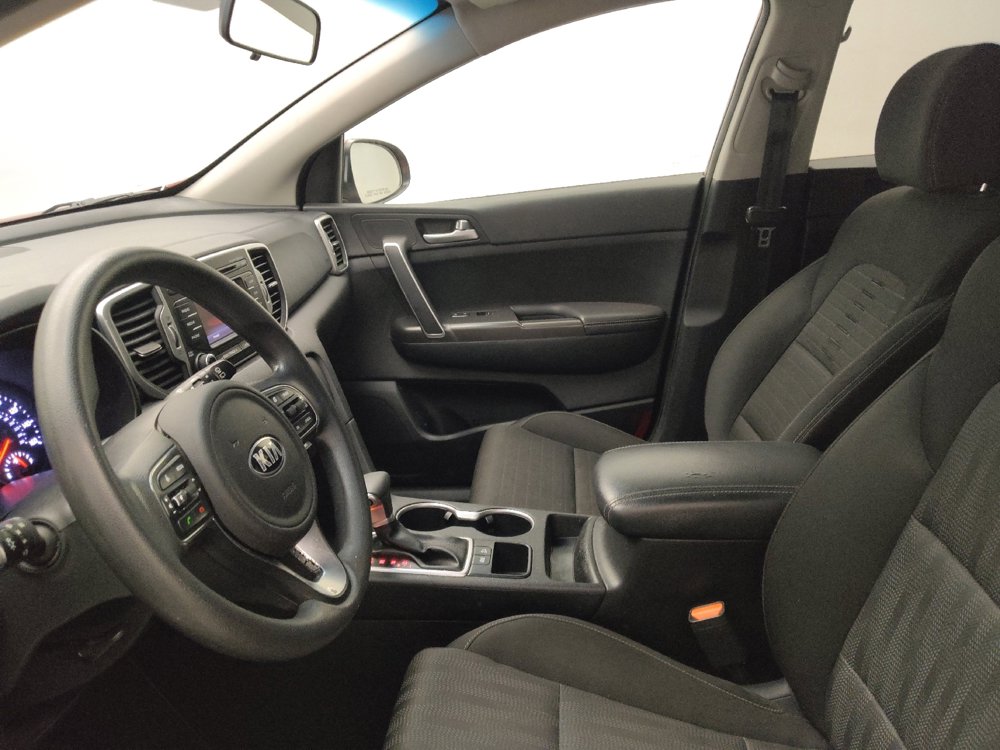 Used 2017 Kia Sportage LX FWD image 17