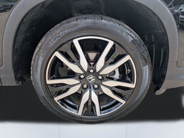 Certified 2022 Honda Pilot Touring image 11