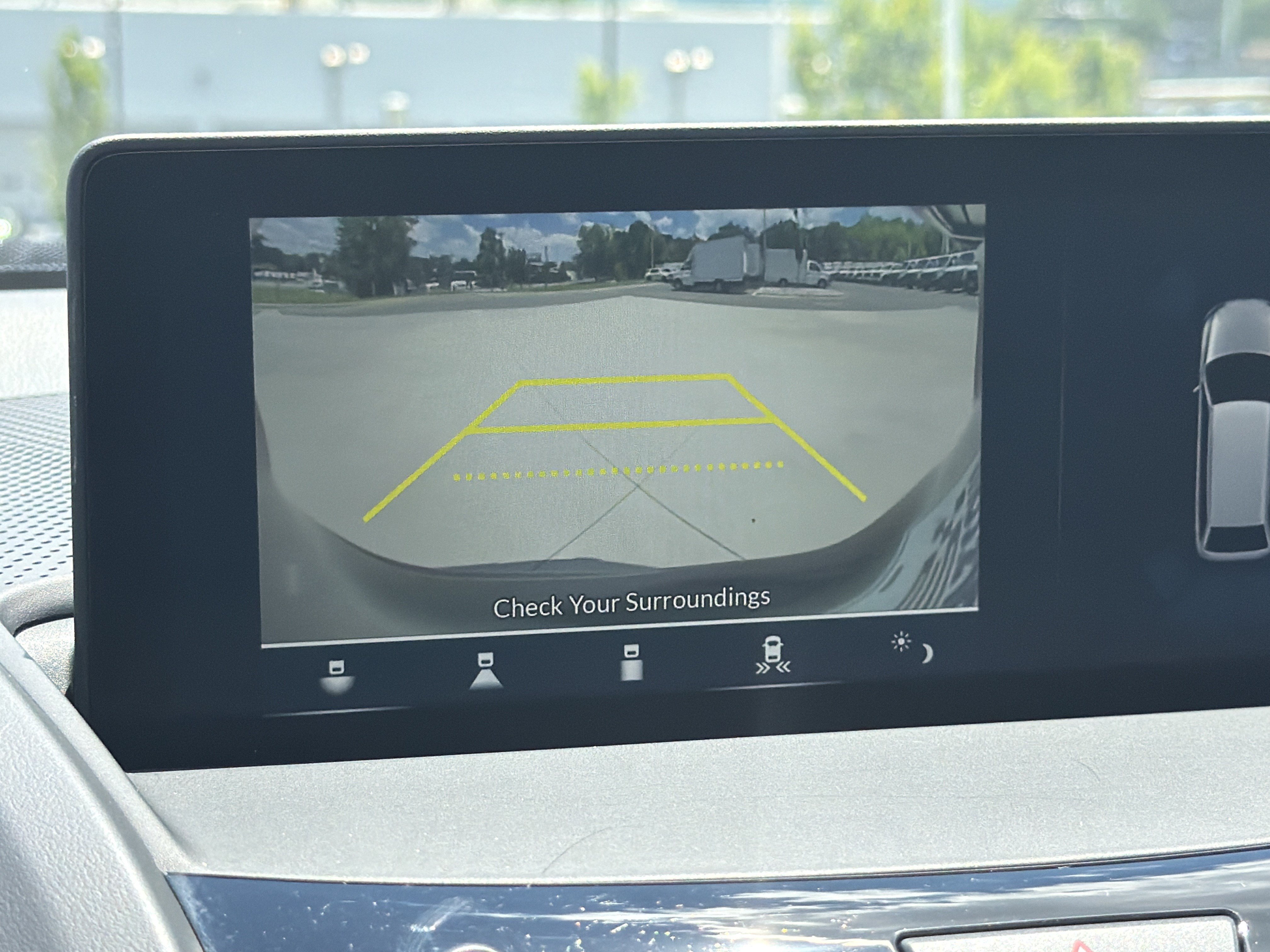 Used 2025 Acura RDX SH-AWD w/ Technology Package image 25