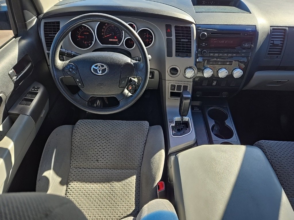 Used 2013 Toyota Tundra 4x4 CrewMax image 18