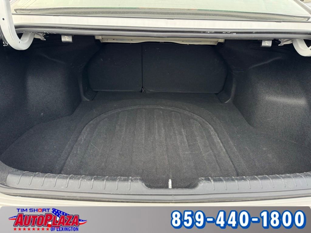 Used 2025 Kia K4 LXS image 30