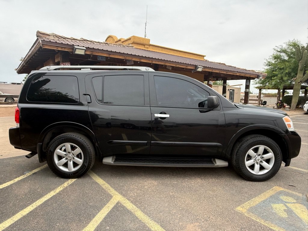 Used 2013 Nissan Armada SV w/ Driver Pkg RWD image 9