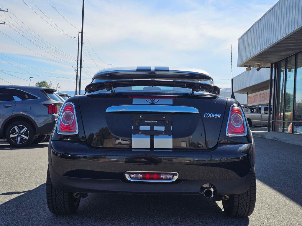 Used 2012 MINI Cooper Coupe FWD image 4