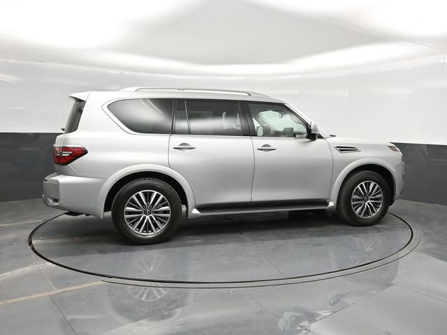 Used 2024 Nissan Armada SL w/ Captain's Chairs Package RWD image 4