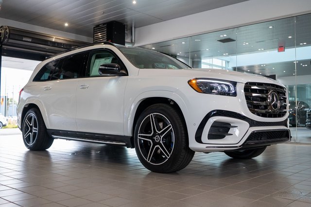 New 2026 Mercedes-Benz GLS 450 4MATIC