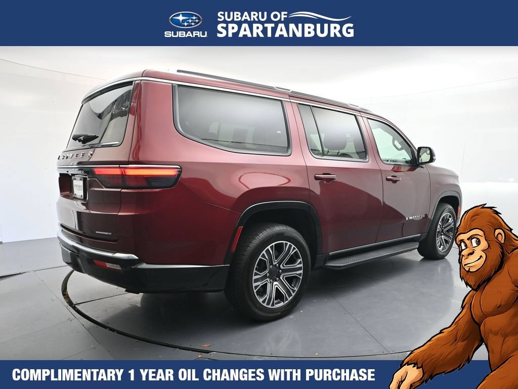 Used 2024 Jeep Wagoneer Series II w/ Flexible Seating Group RWD image 8