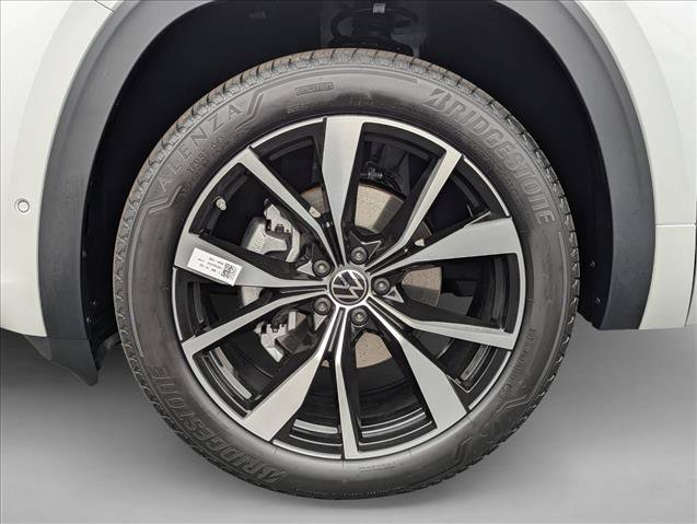 New 2026 Volkswagen Atlas SEL Premium R-Line AWD/4WD image 9