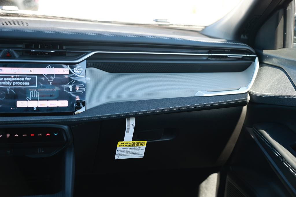 New 2026 Jeep Cherokee Laredo image 25