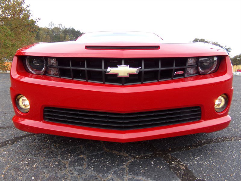 Used 2010 Chevrolet Camaro SS w/ RS Package image 3