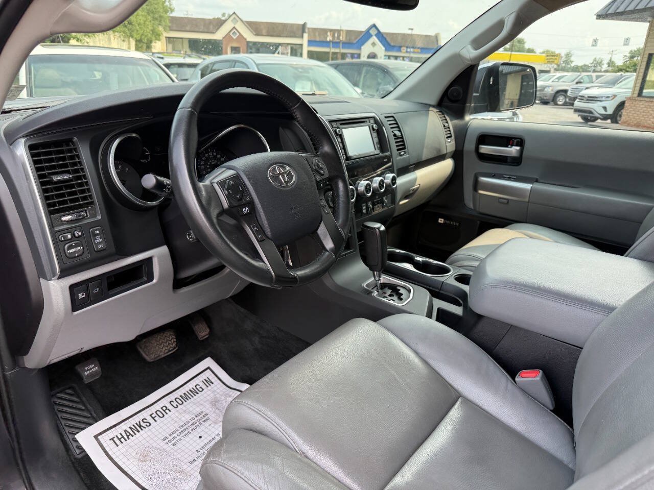 Used 2018 Toyota Sequoia Limited w/ Safety & Convenience Package AWD/4WD image 12