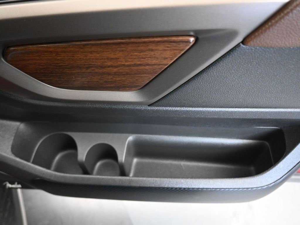 Used 2021 Nissan Titan Platinum Reserve w/ Moonroof Package image 51