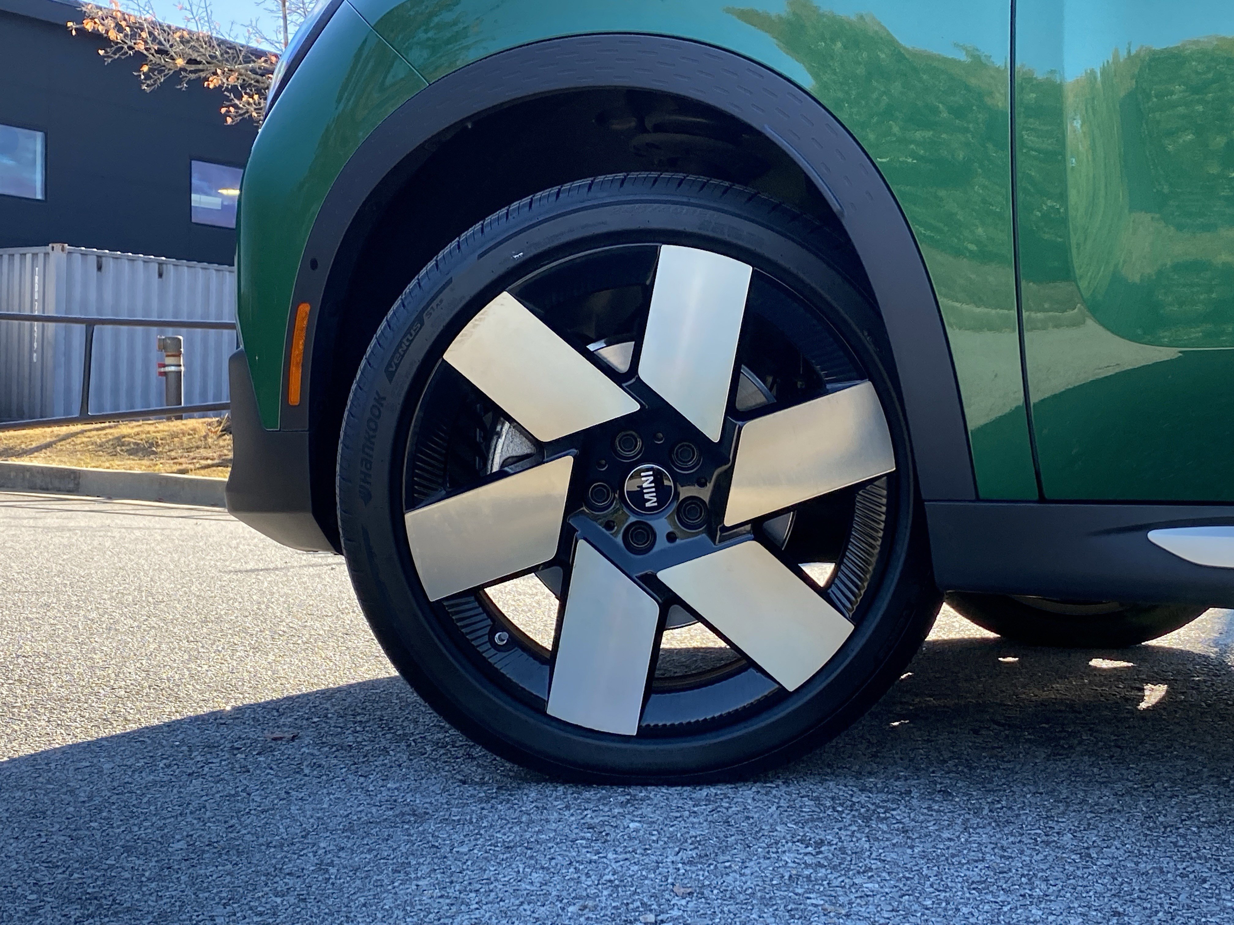 Certified 2025 MINI Cooper Countryman S image 17