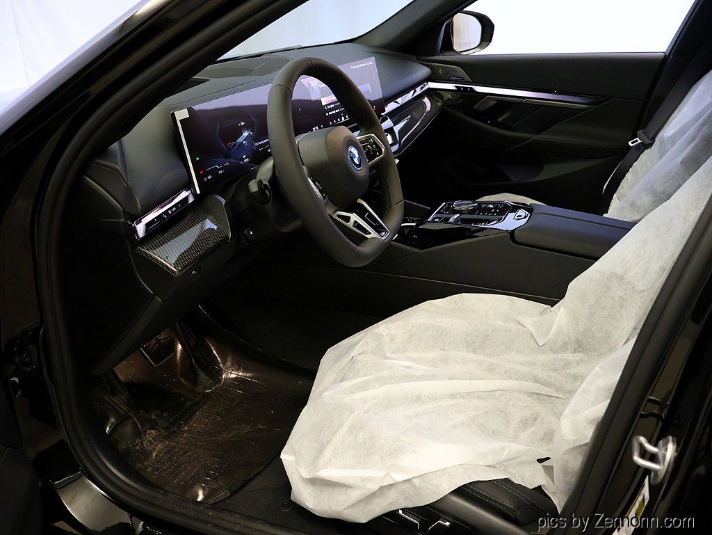 New 2026 BMW i5 eDrive40 w/ M Sport Package image 11