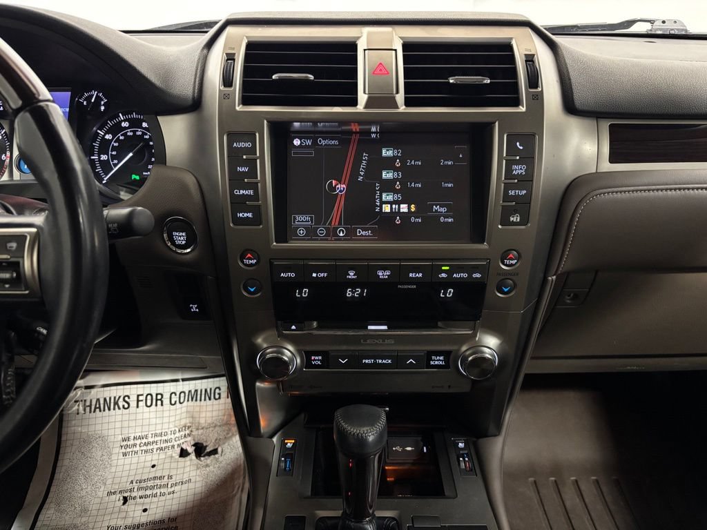 Used 2018 Lexus GX 460 Premium w/ Premium Package AWD/4WD image 21