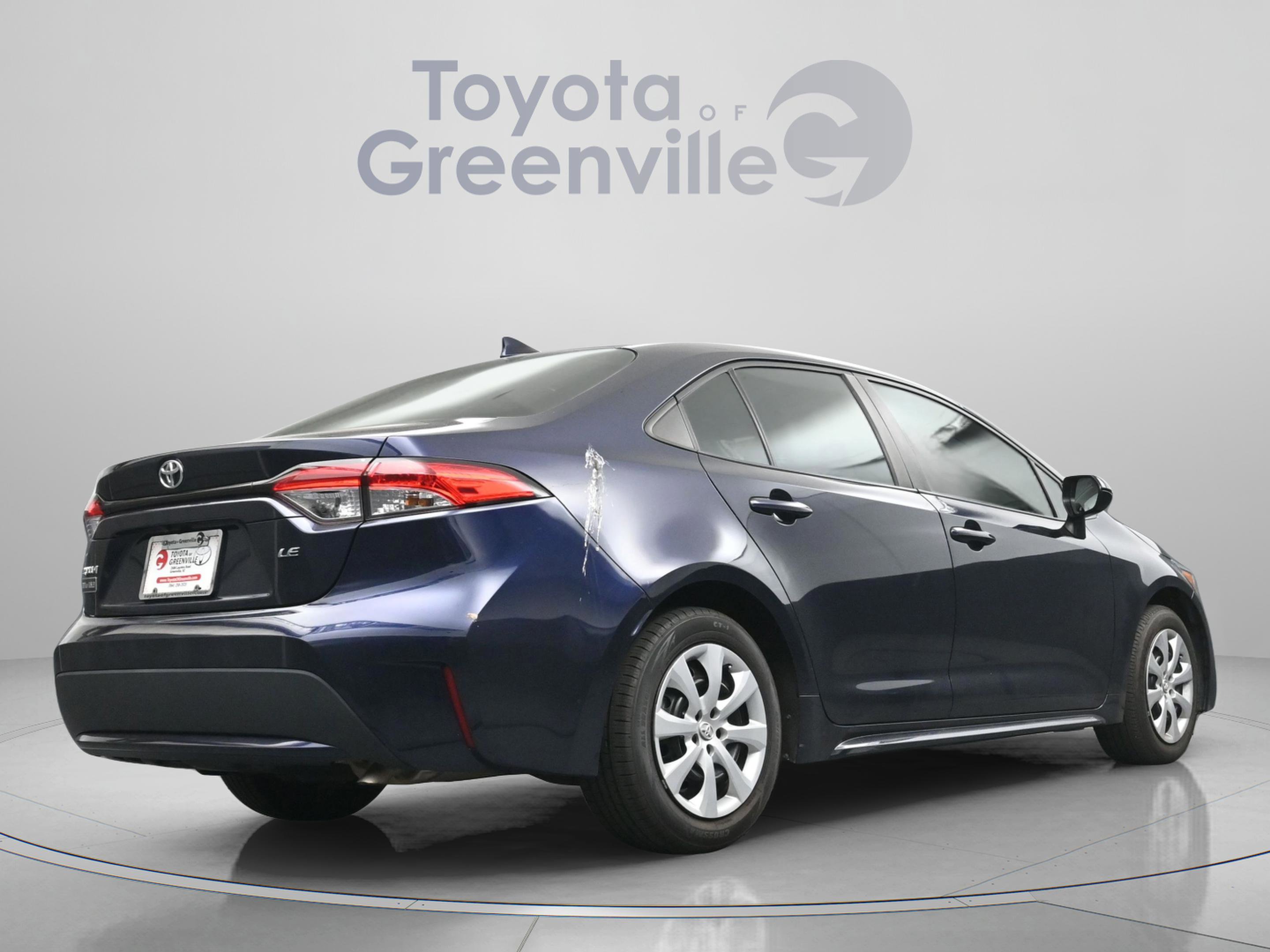 Used 2022 Toyota Corolla LE FWD image 14